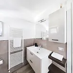 Il Melograno By Whale Homes Padenghe sul Garda